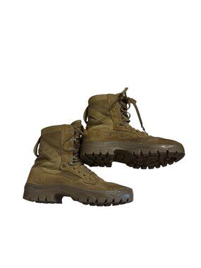 Garmont T8 Bifida Tactical Boots – Men’s 9 Wide | Brown Tan | Durable Work/Comba